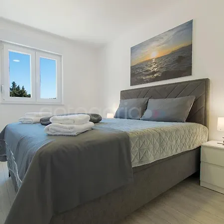 Luxury Sea View Vida מאקרסקה